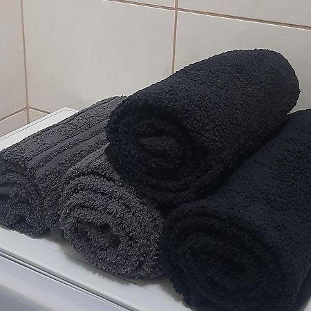 Flowers Apartament Apartment Пила Екстериор снимка